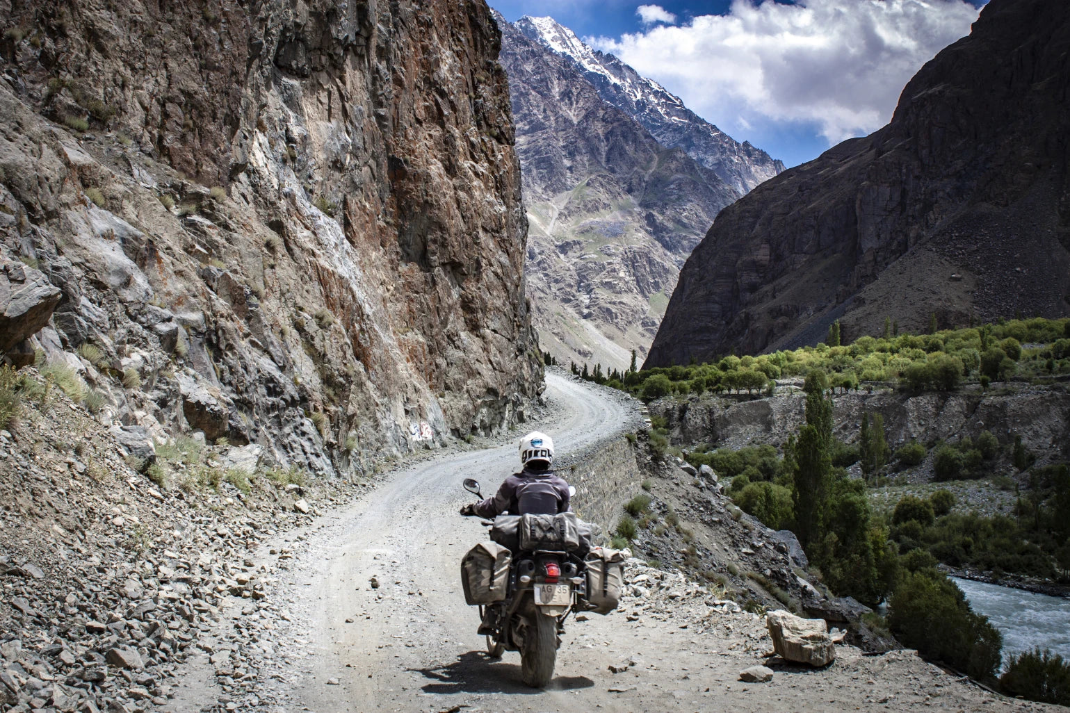 Denisa Andronache - Kulturide East Adventure