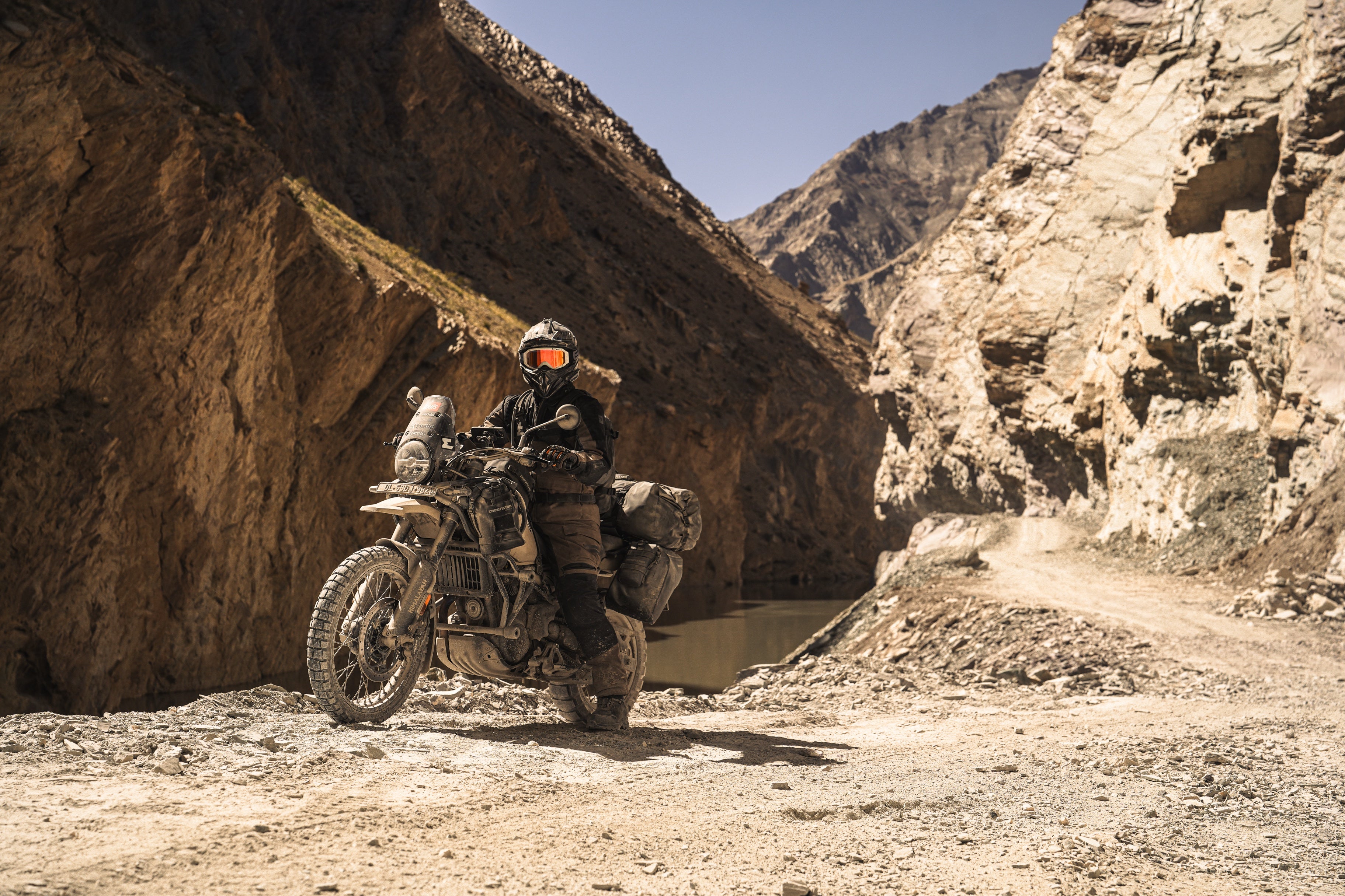 WATER, DUST, <br> MUD & SNOW PROOF